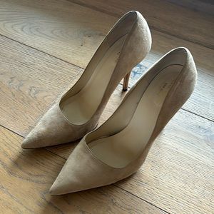 Kate Spade 4” Nude Suede Heels